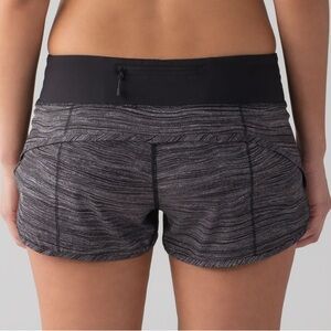 Lululemon Speed Short (4-way Stretch 2.5") Bit Point Ice Grey Black size 2